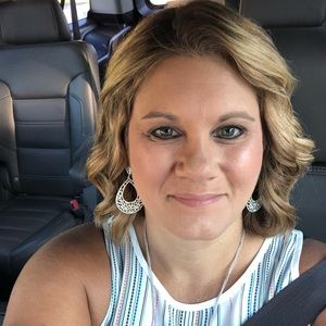 Meet your Posher, Cathy